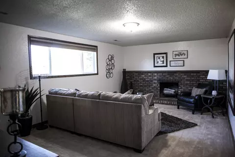 1111 Hillside Ter, Bismarck, ND 58501 photo 22