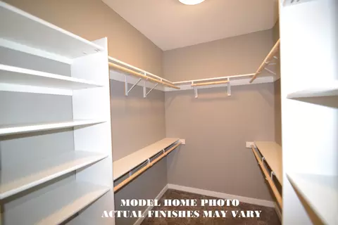 417 Buckskin Loop, Bismarck, ND 58503 photo 10