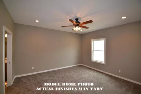 417 Buckskin Loop, Bismarck, ND 58503 photo 8
