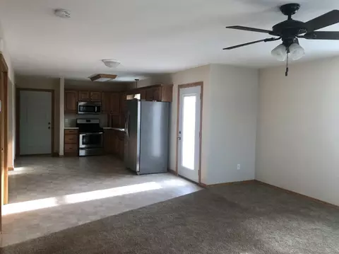 701 Walter Way NE, Bismarck, ND 58503 photo 8