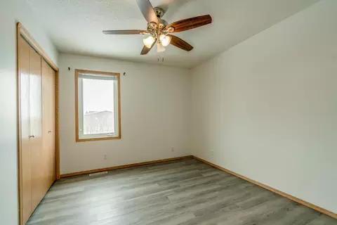 3911 31st Ave NW, Mandan, ND 58554 photo 16
