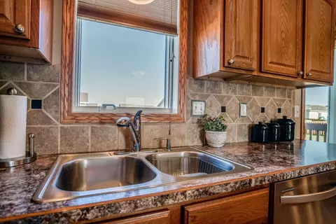 152 Dolan Dr, Lincoln, ND 58504 photo 7