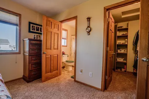 152 Dolan Dr, Lincoln, ND 58504 photo 11
