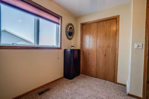 152 Dolan Dr, Lincoln, ND 58504 photo 15