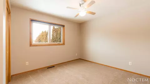 1613 12th Ave SE, Mandan, ND 58554 photo 12