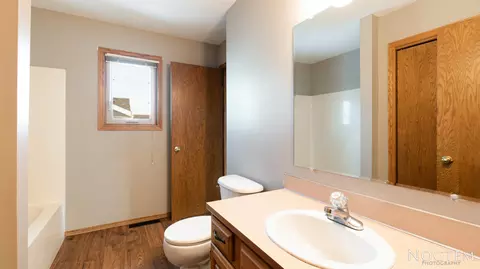 1613 12th Ave SE, Mandan, ND 58554 photo 13