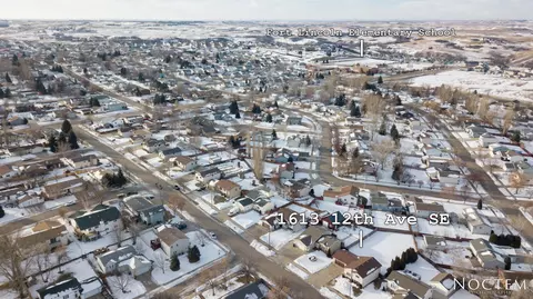 1613 12th Ave SE, Mandan, ND 58554 photo 1