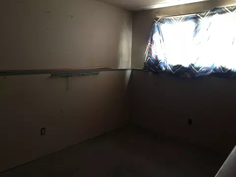 409 Vanslyck Ave, Stanton, ND 58571 photo 4