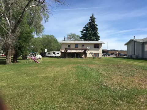 409 Vanslyck Ave, Stanton, ND 58571 photo 7