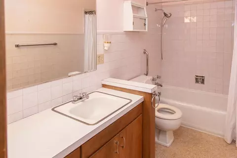 219 Kavaney Dr, Bismarck, ND 58501 photo 19