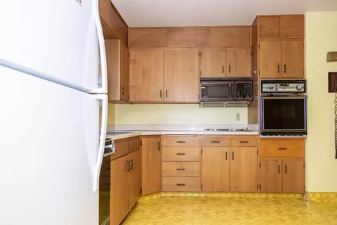 219 Kavaney Dr, Bismarck, ND 58501 photo 14