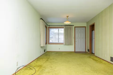 219 Kavaney Dr, Bismarck, ND 58501 photo 10