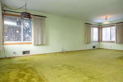 219 Kavaney Dr, Bismarck, ND 58501 photo 7