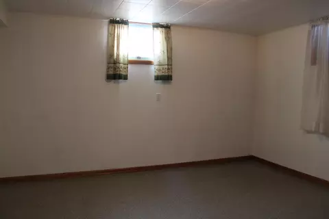 1908 Catherine Dr, Bismarck, ND 58501 photo 19