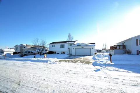 3607 43rd St NW, Mandan, ND 58554 photo 12