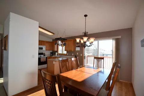 3607 43rd St NW, Mandan, ND 58554 photo 3