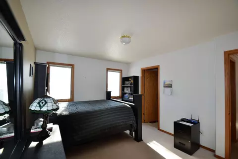 3607 43rd St NW, Mandan, ND 58554 photo 5