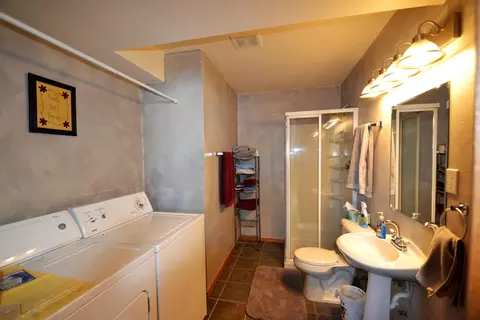 3607 43rd St NW, Mandan, ND 58554 photo 9