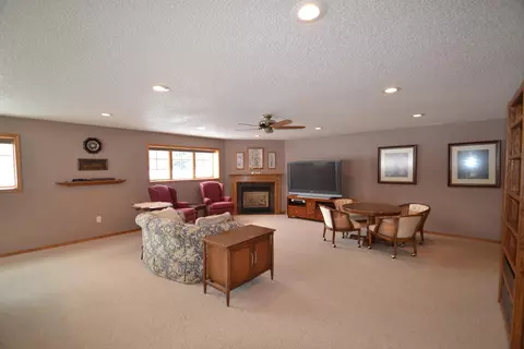 3369 Foxhaven Loop, Bismarck, ND 58501 photo 32
