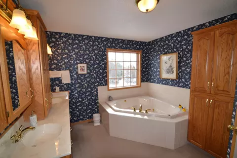3369 Foxhaven Loop, Bismarck, ND 58501 photo 22