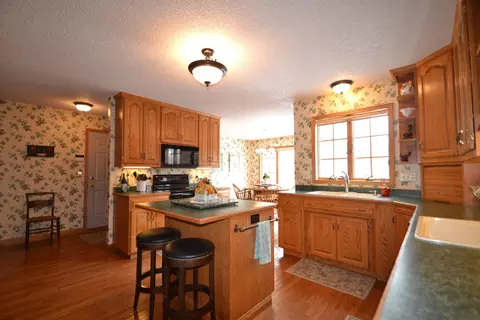 3369 Foxhaven Loop, Bismarck, ND 58501 photo 9