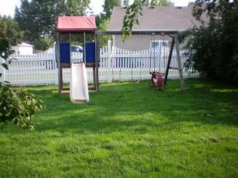 526 Munich Dr, Bismarck, ND 58504 photo 36