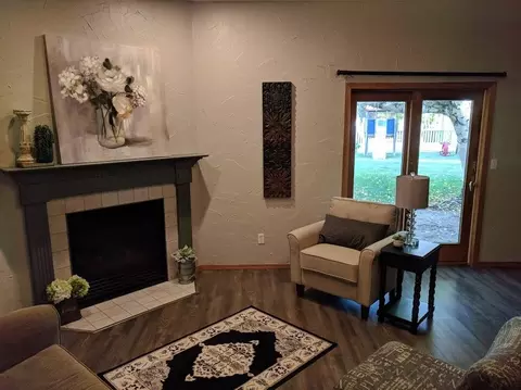 526 Munich Dr, Bismarck, ND 58504 photo 9