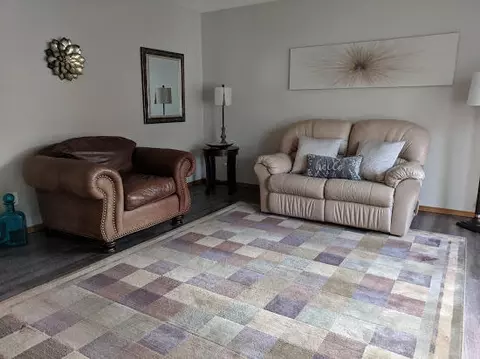 526 Munich Dr, Bismarck, ND 58504 photo 8