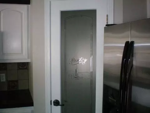 526 Munich Dr, Bismarck, ND 58504 photo 17