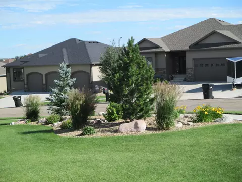 3920 Crest Cir, Bismarck, ND 58503 photo 39