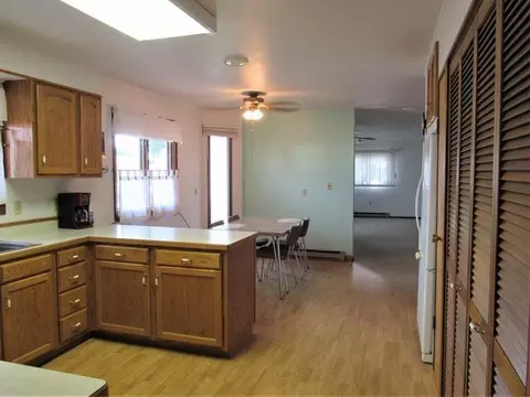 400 Main St E, Beulah, ND 58523 photo 5