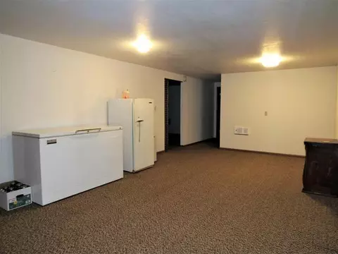 400 Main St E, Beulah, ND 58523 photo 18