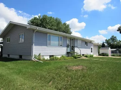 400 Main St E, Beulah, ND 58523 photo 28