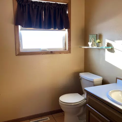 7603 Twilight Rd, Bismarck, ND 58503 photo 20