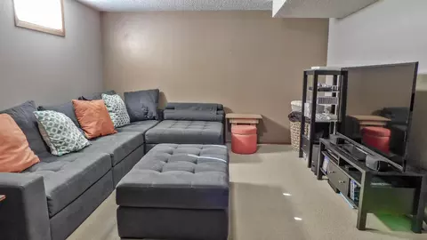 912 Constitution Dr, Bismarck, ND 58501 photo 27