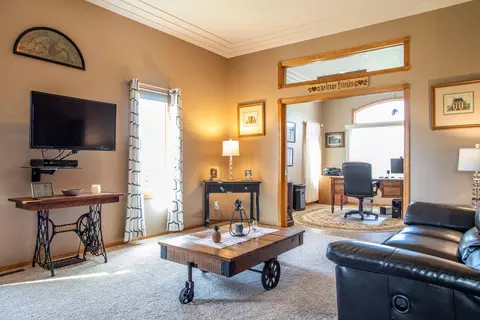 7521 Beacon Loop, Bismarck, ND 58504 photo 6