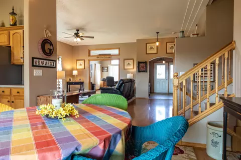 7521 Beacon Loop, Bismarck, ND 58504 photo 12