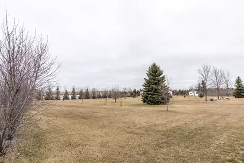 7521 Beacon Loop, Bismarck, ND 58504 photo 45