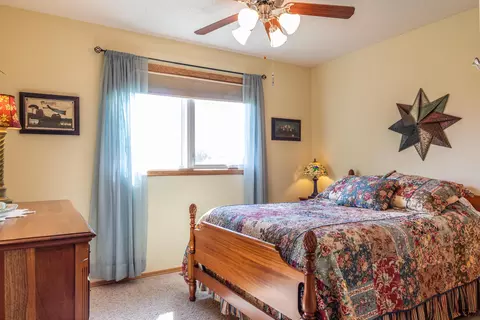 7521 Beacon Loop, Bismarck, ND 58504 photo 22