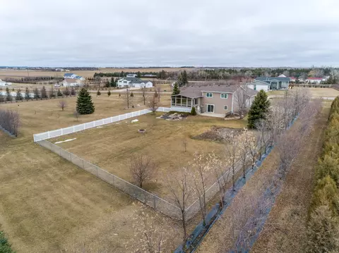 7521 Beacon Loop, Bismarck, ND 58504 photo 37