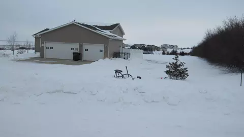 300 Sunflower Dr, Bismarck, ND 58503 photo 35