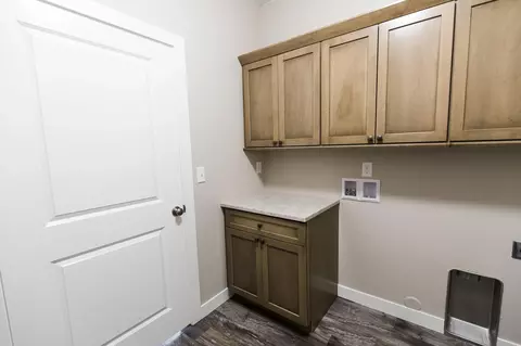 4216 Cumberland Lp, Bismarck, ND 58503 photo 8