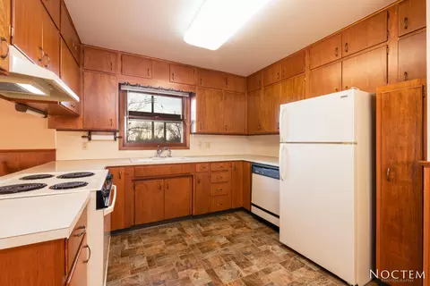 520 Gary Ave, Bismarck, ND 58501 photo 7