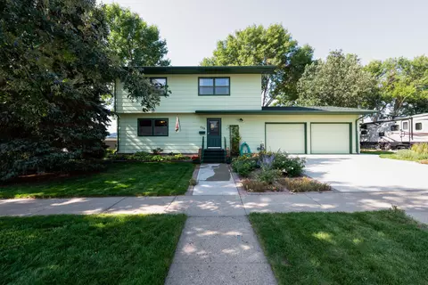 520 Gary Ave, Bismarck, ND 58501 photo 33