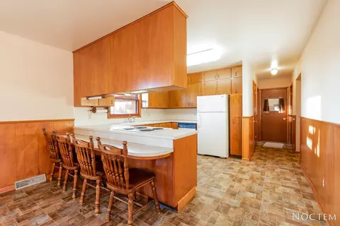 520 Gary Ave, Bismarck, ND 58501 photo 5