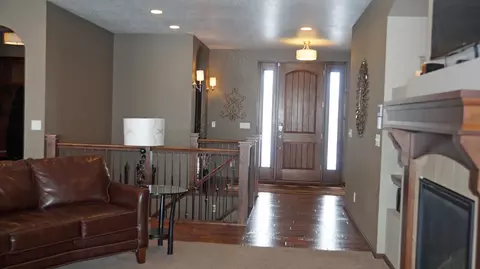 1444 Eagle Crest Loop, Bismarck, ND 58503 photo 14