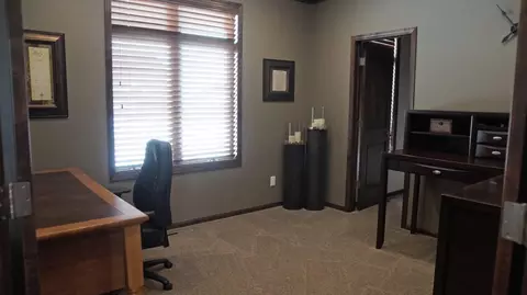 1444 Eagle Crest Loop, Bismarck, ND 58503 photo 25
