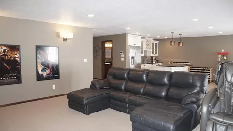 1444 Eagle Crest Loop, Bismarck, ND 58503 photo 41