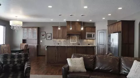 1444 Eagle Crest Loop, Bismarck, ND 58503 photo 10