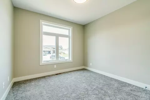 5329 Basalt Dr, Bismarck, ND 58503 photo 32